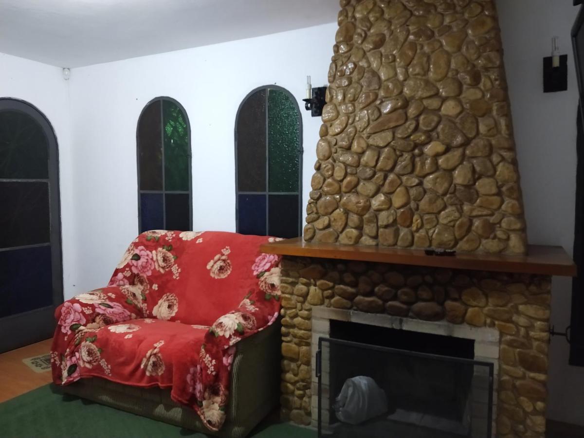 Suites Campos Do Jordao Кампус-ду-Жордау Экстерьер фото