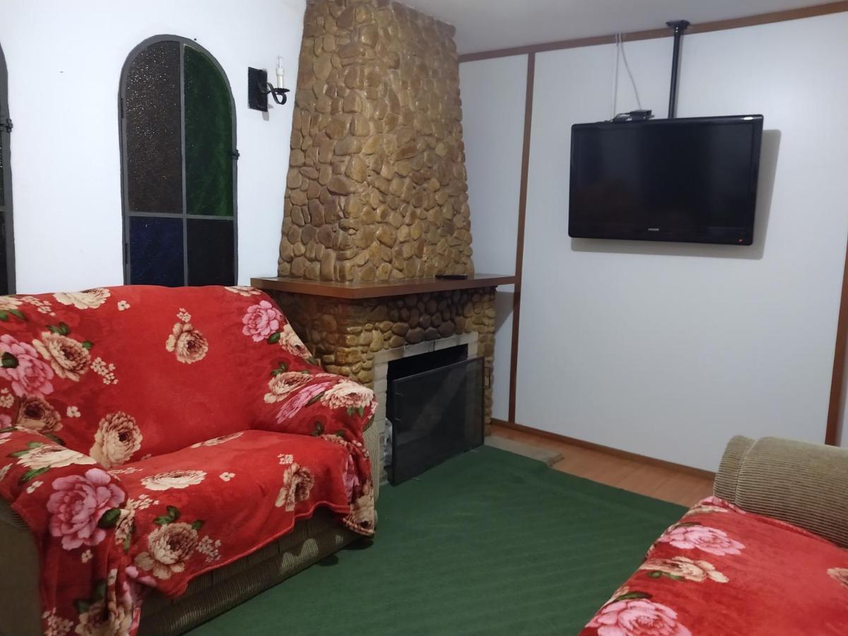 Suites Campos Do Jordao Кампус-ду-Жордау Экстерьер фото