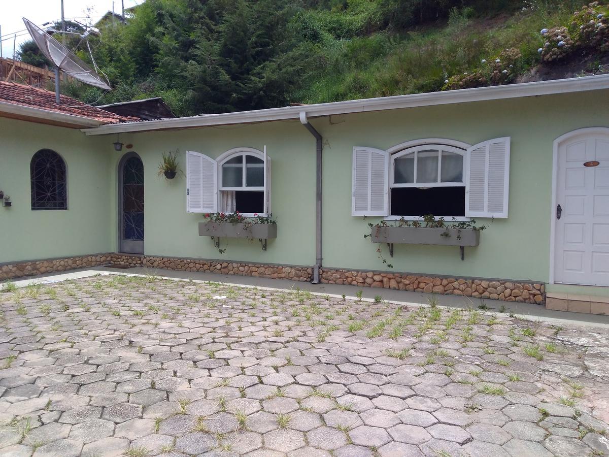 Suites Campos Do Jordao Кампус-ду-Жордау Экстерьер фото